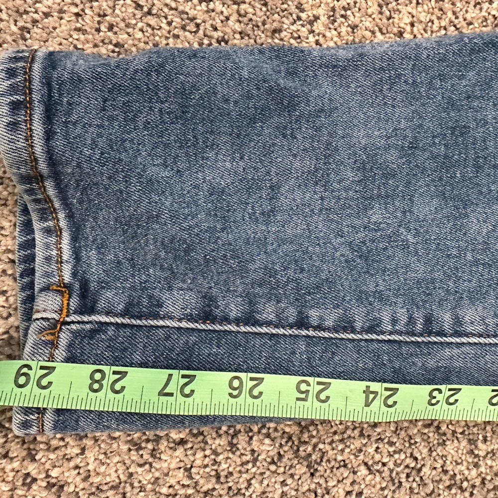 Size 34 True Religion Jeans!! - Picture 4 of 6